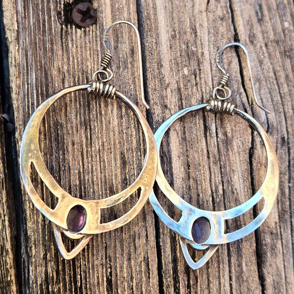 Vintage 925 Sterling Silver and Amethyst Modernist French Wire Dangle Earrings - Picture 9 of 10
